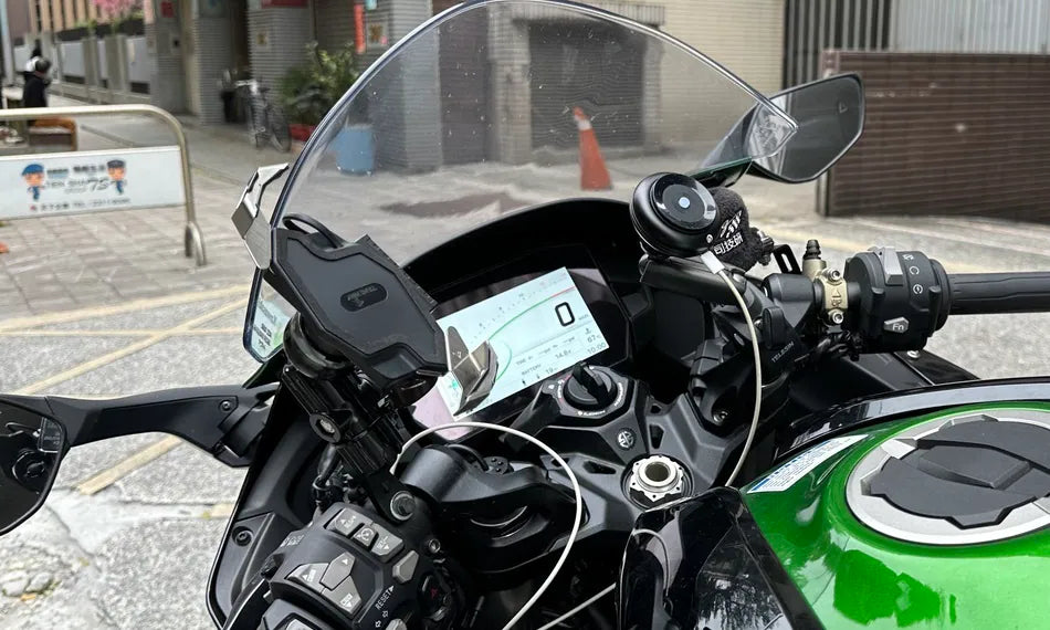 Airput汽車用手機架,究竟是否可以用在摩托車上呢?