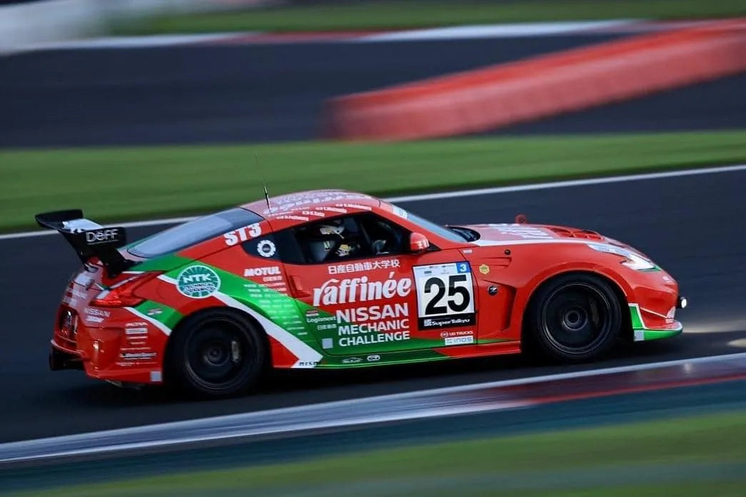 DeFF 參與日本NISSAN MECHANIC CHALLENGE 計畫。贊助2023日本超級太急（2023 Super Taikyu）24小時耐久賽ST-3級（Fairlady Z NISMO RC）ZeroOne 25號車