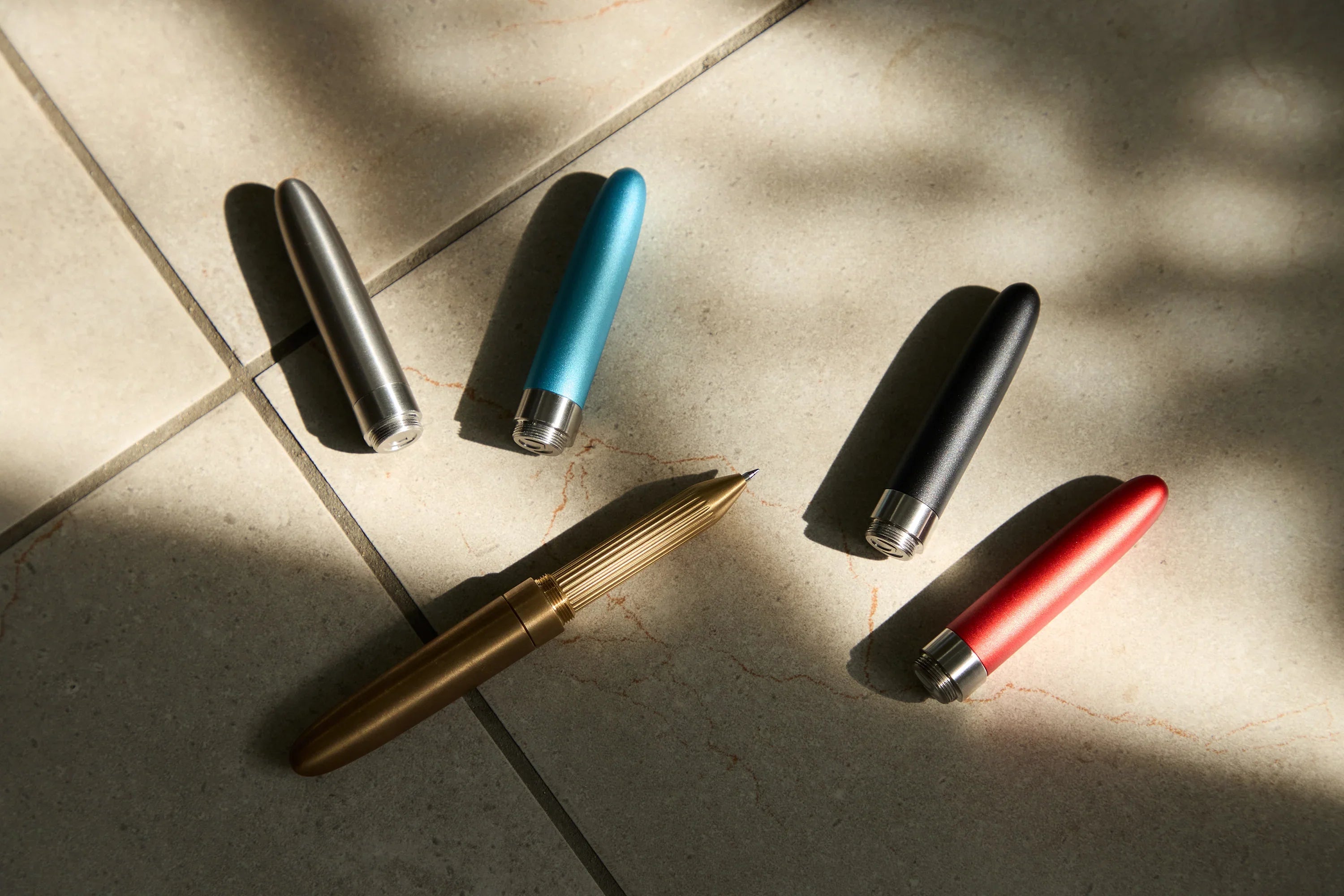Extreme Short Design Collection
