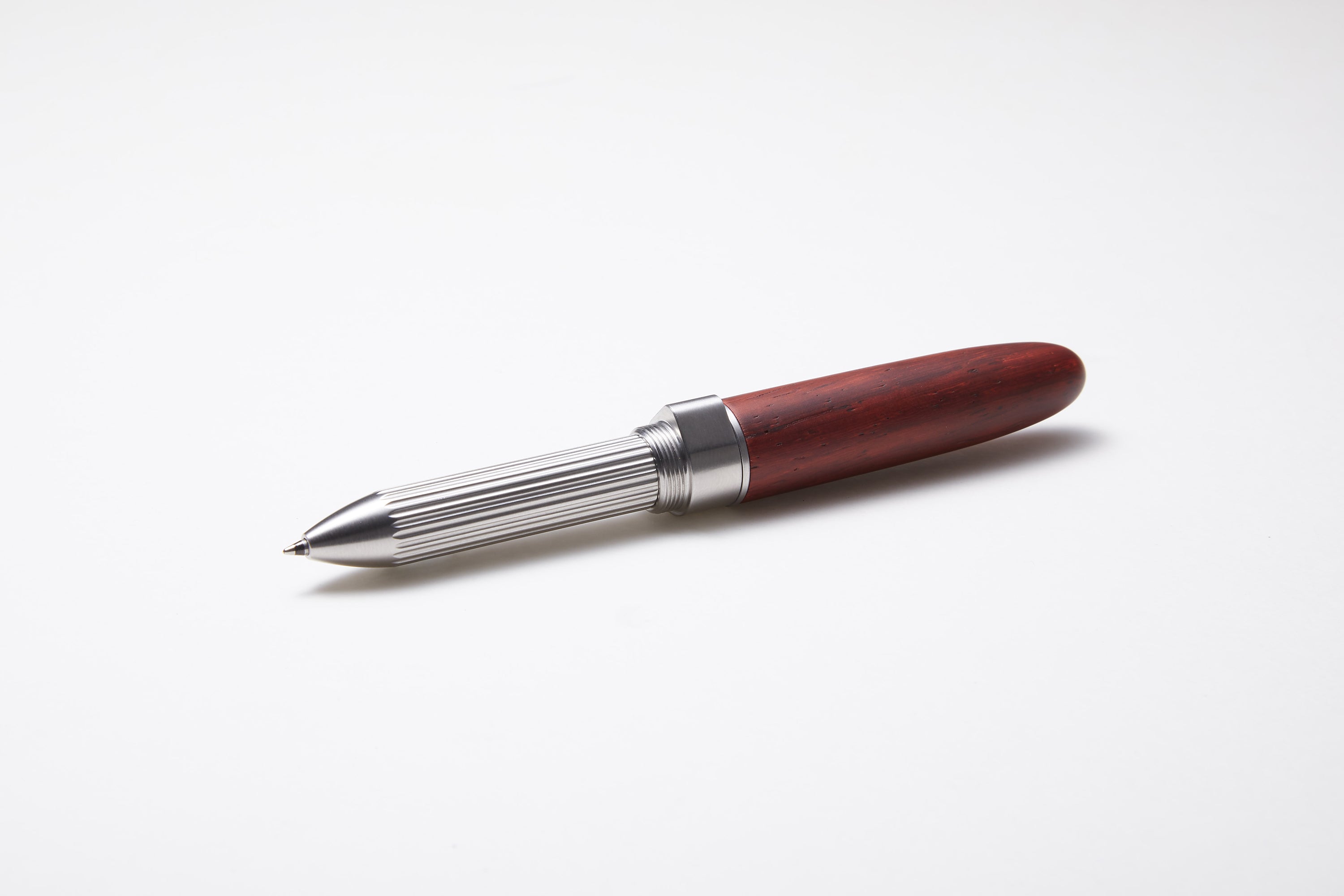 DeFF 5th Gen Refill Pen Jacket (Extra Short Design Collection｜Natural Wood/Carbon)