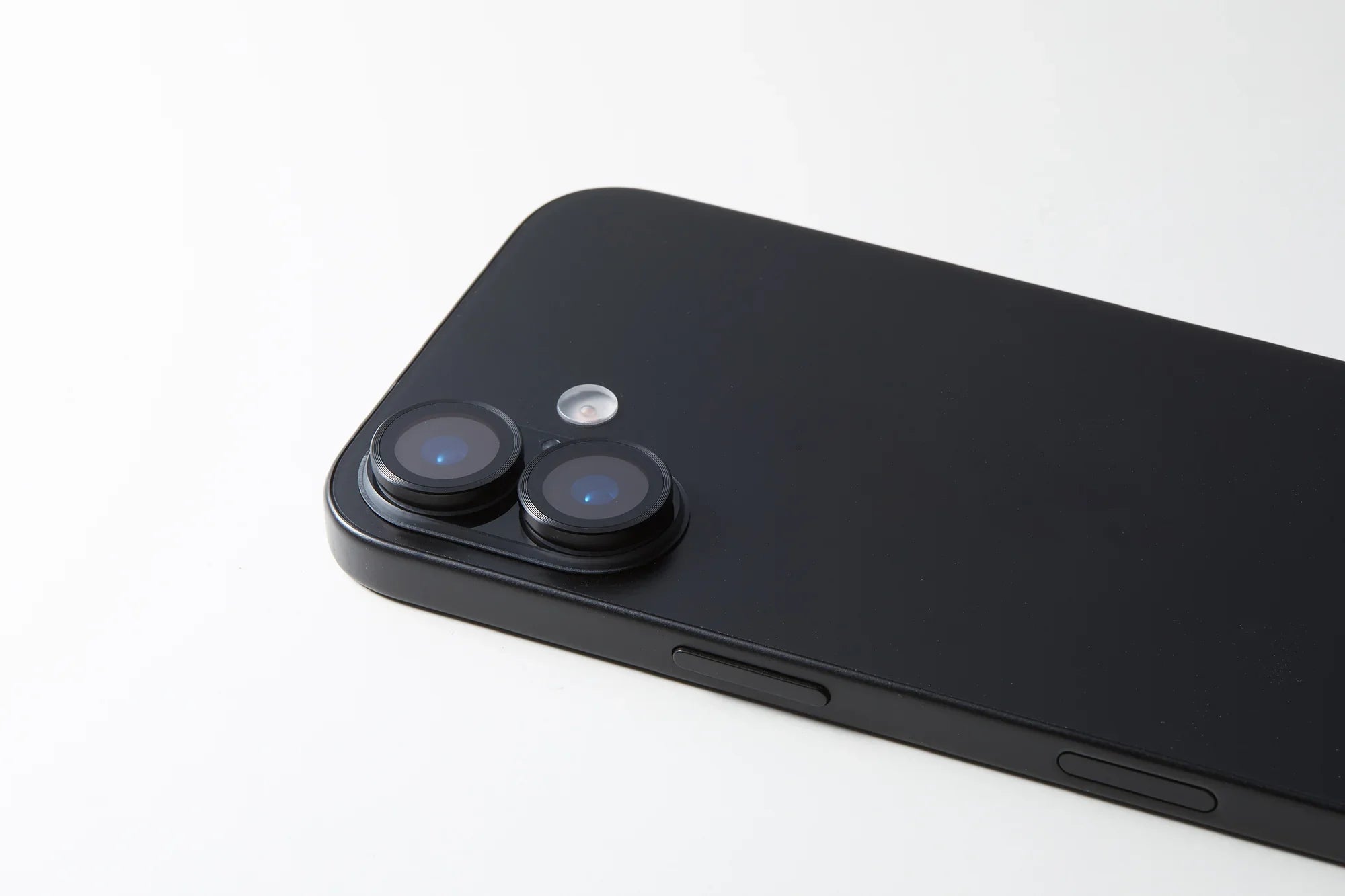 CAMERA LENS COVER iPhone 17