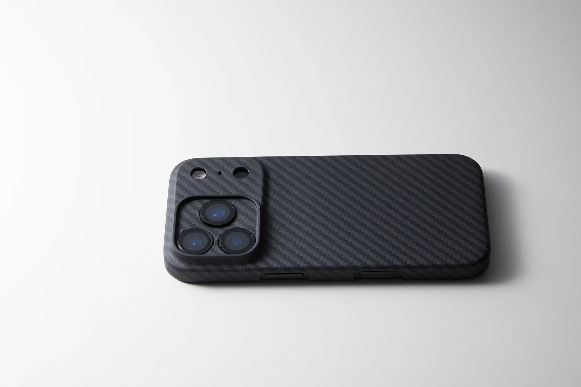 CAMERA LENS COVER iPhone 17