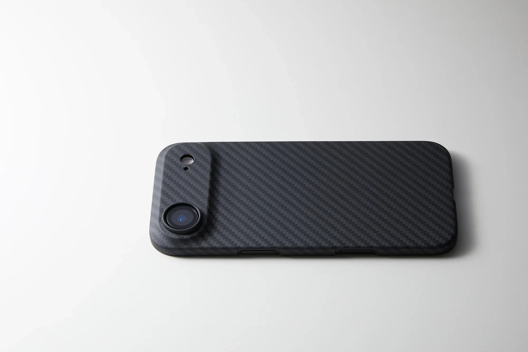 CAMERA LENS COVER iPhone 17