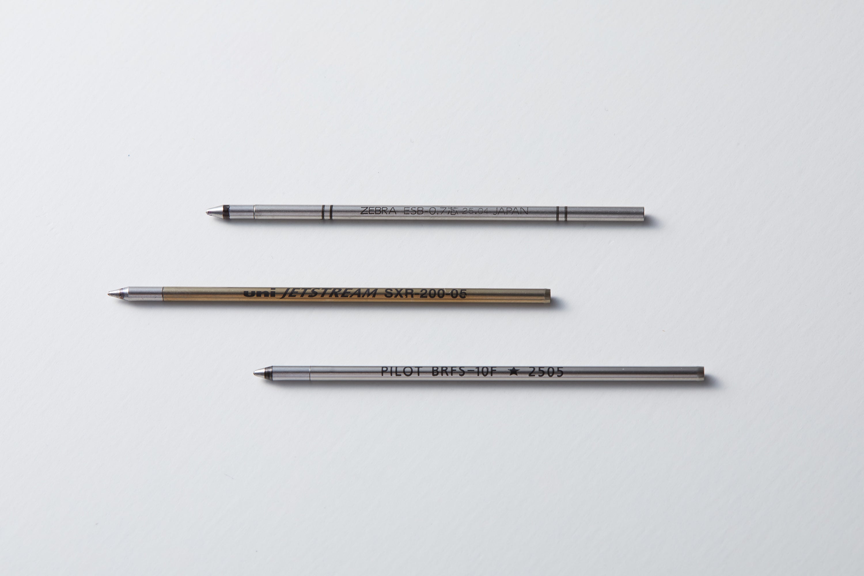 DeFF 5th Gen Refill Pen Jacket (Extra Short Design Collection｜Natural Wood/Carbon)