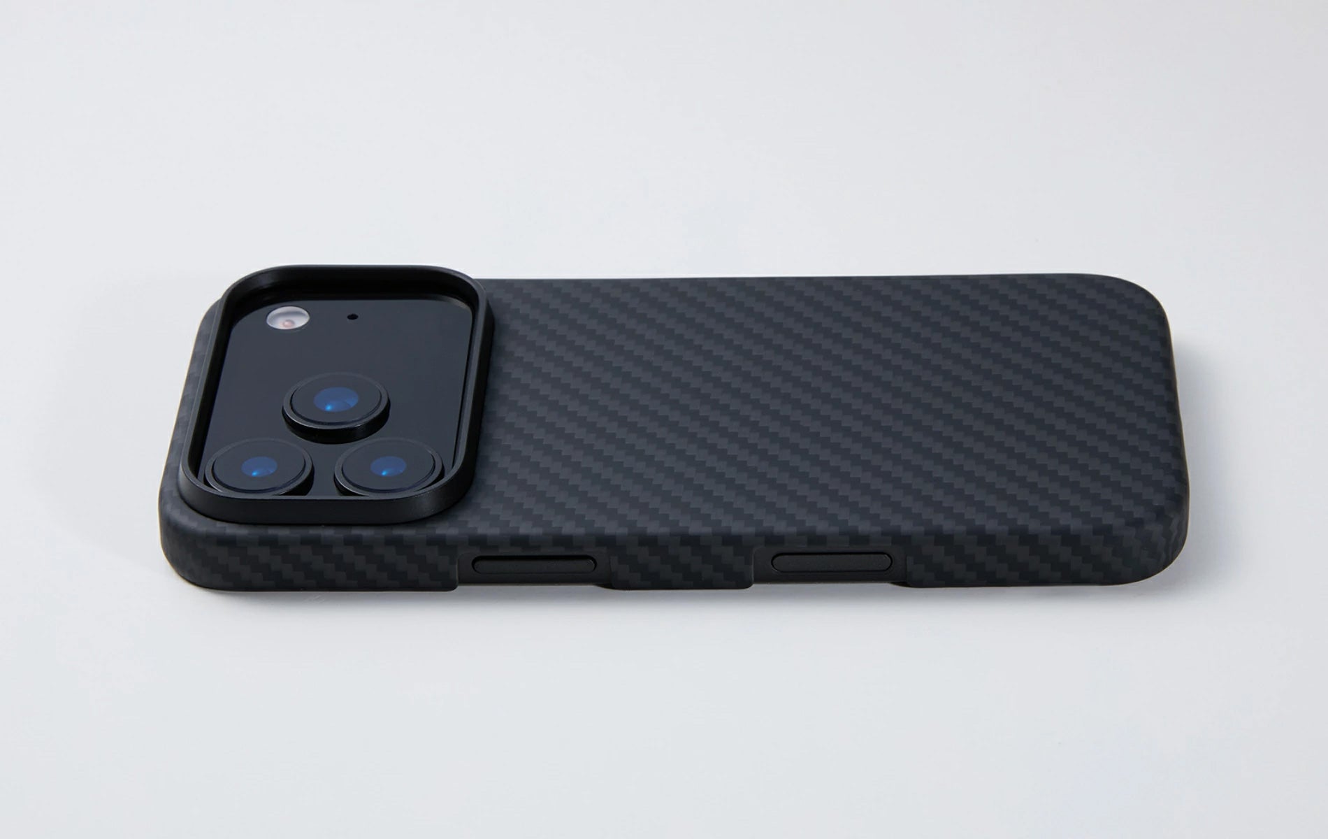 DURO® Kevlar Case iPhone 18