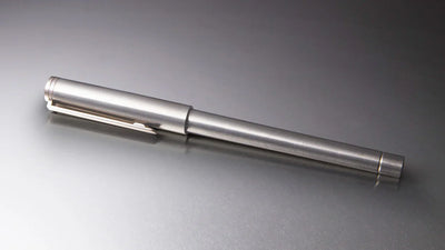 DeFF 1st Gen Refill Pen Jacket (Aluminum/Titanium Series)